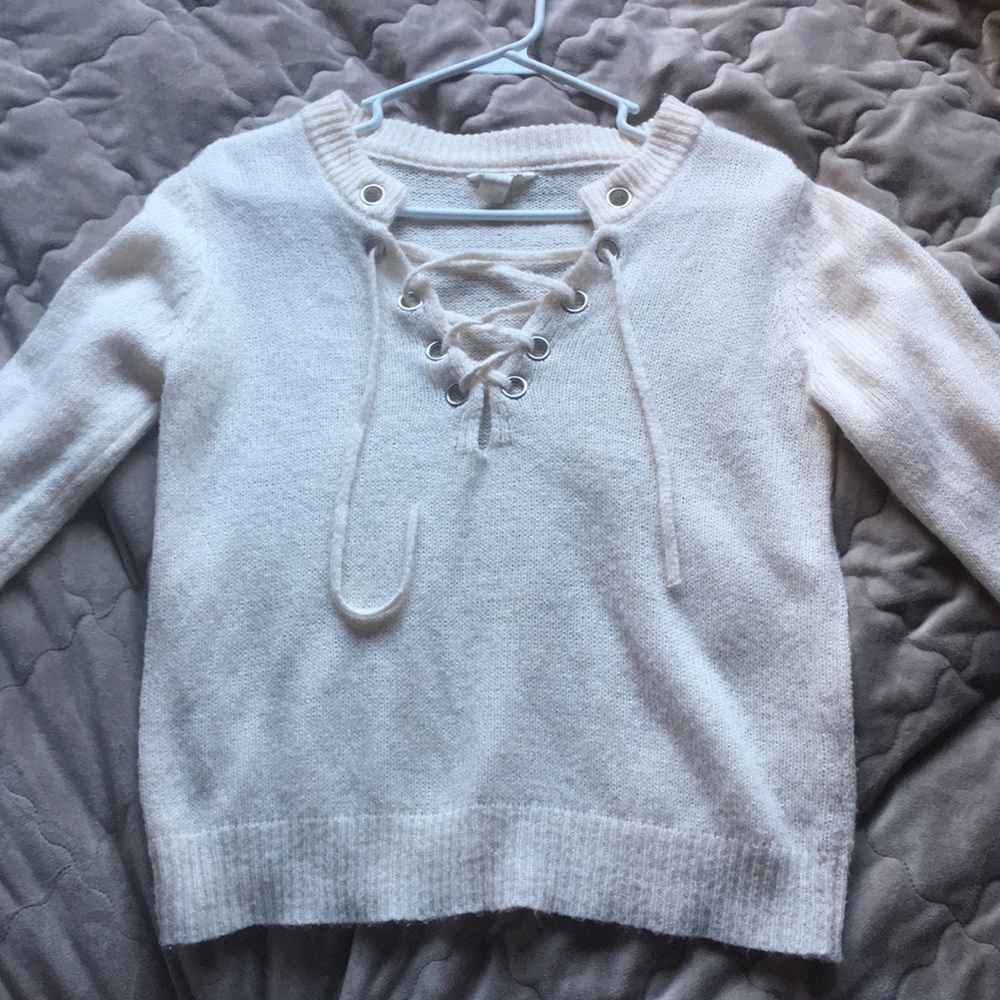 Cream long sleeve sweater